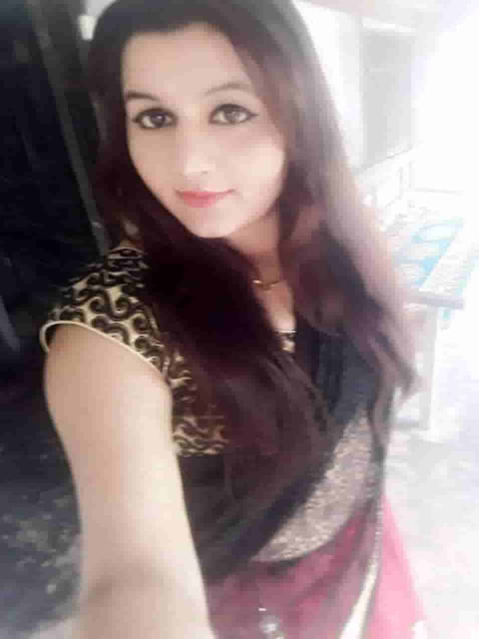 Tempting Call Girl Escort Service in Indiranagar